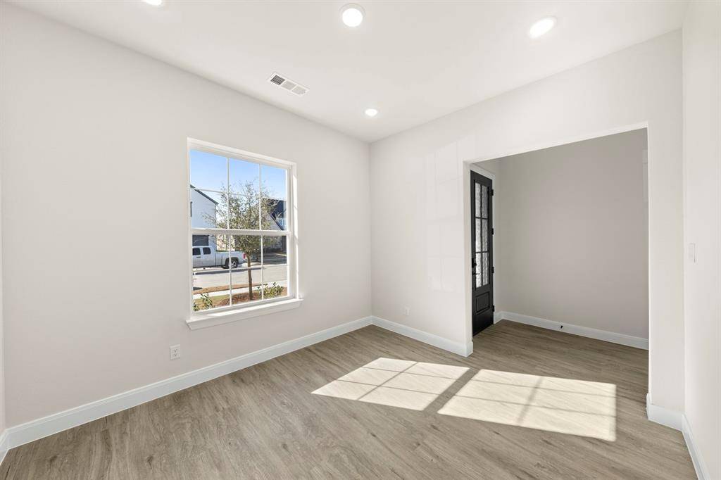 Forney, TX 75126,1617 Yorkie Drive