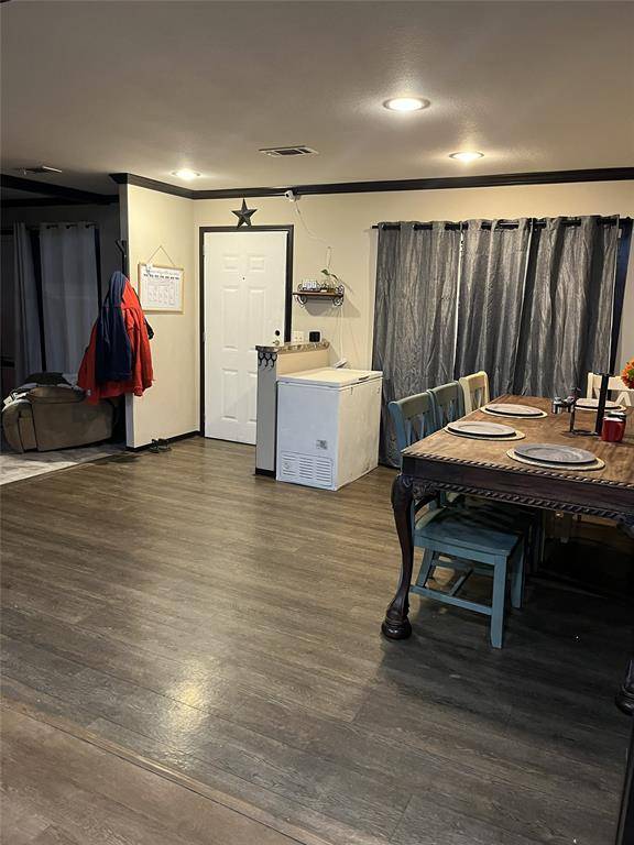 Gholson, TX 76705,218 Bettinger Way