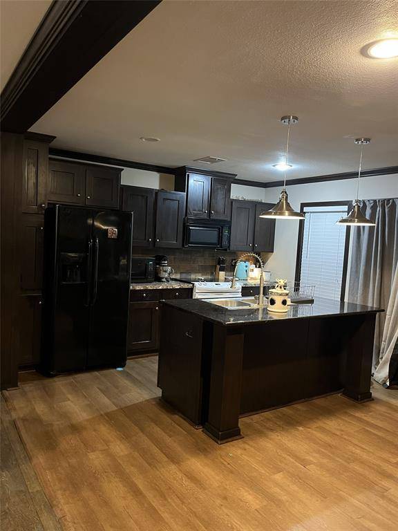 Gholson, TX 76705,218 Bettinger Way