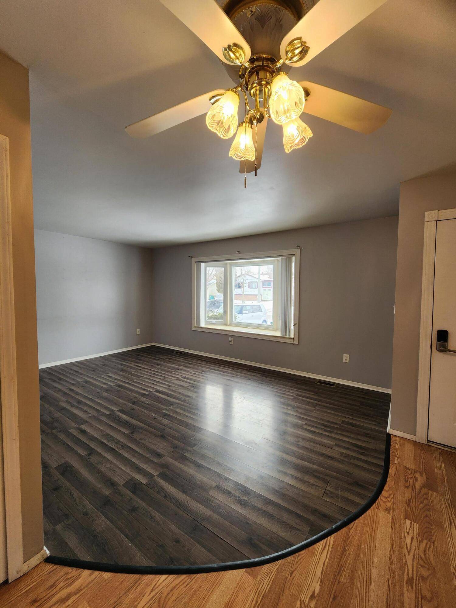 Romulus, MI 48174,15447 Anthony ST