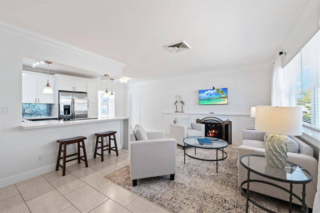 West Palm Beach, FL 33405,344 Forest Hill Blvd