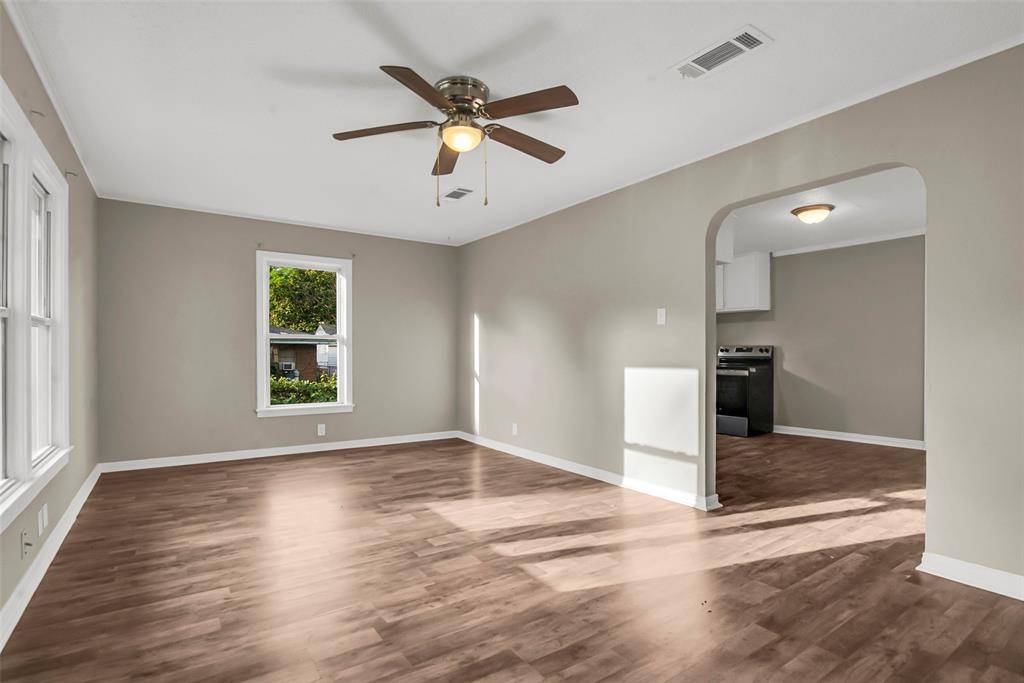 Denison, TX 75021,1414 S Houston Avenue