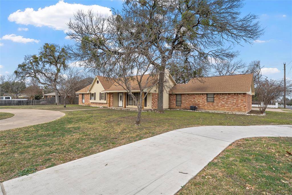 Woodway, TX 76712,9101 Midway Drive