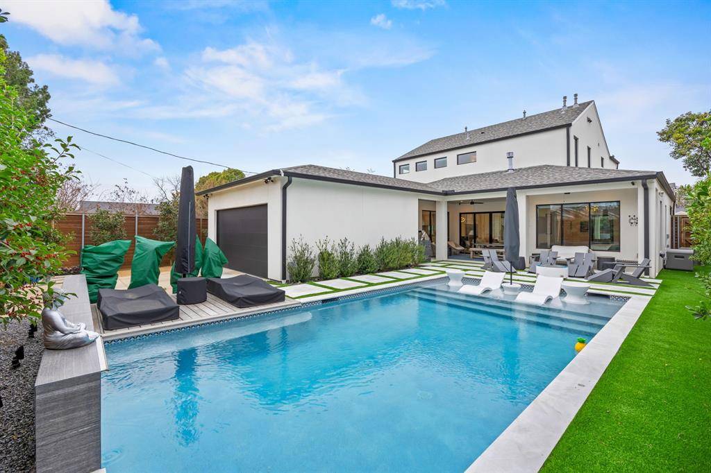 Dallas, TX 75209,4902 Linnet Lane