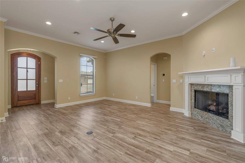 Haughton, LA 71037,352 Wood Springs