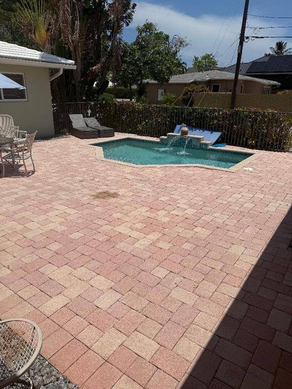 Fort Lauderdale, FL 33304,1710 NE 8 St #3