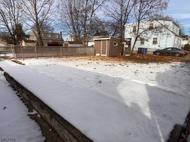 Woodbridge Twp., NJ 07077,121 Woodbridge Ave