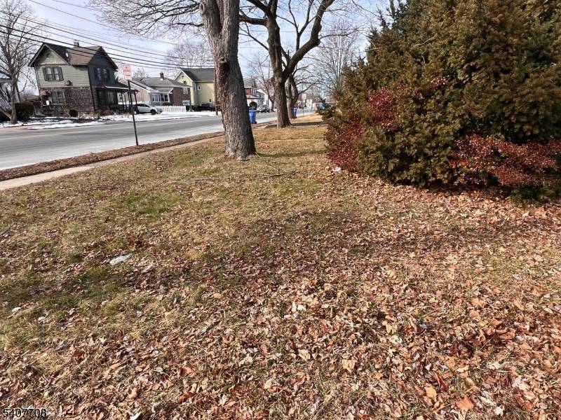 Woodbridge Twp., NJ 07077,121 Woodbridge Ave