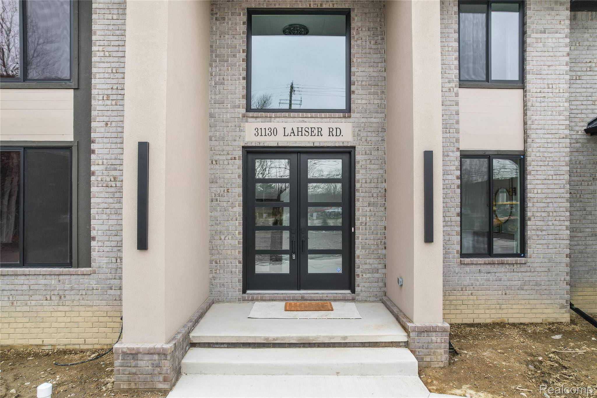 Beverly Hills, MI 48025,31130 Lahser