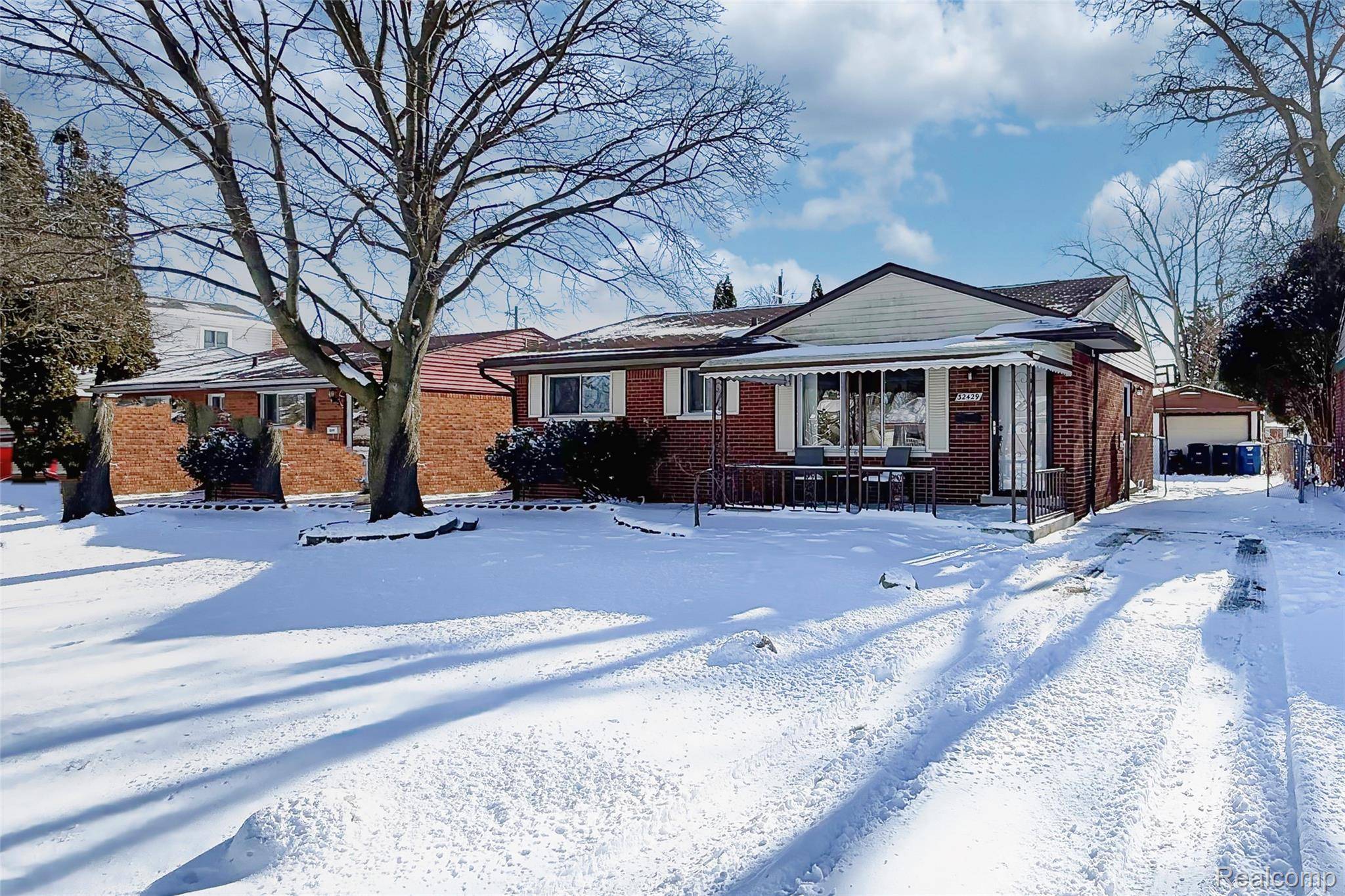 Westland, MI 48186,32429 Hazelwood AVE