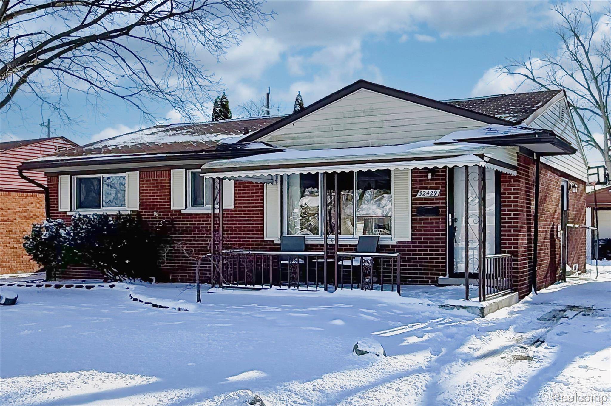 Westland, MI 48186,32429 Hazelwood AVE