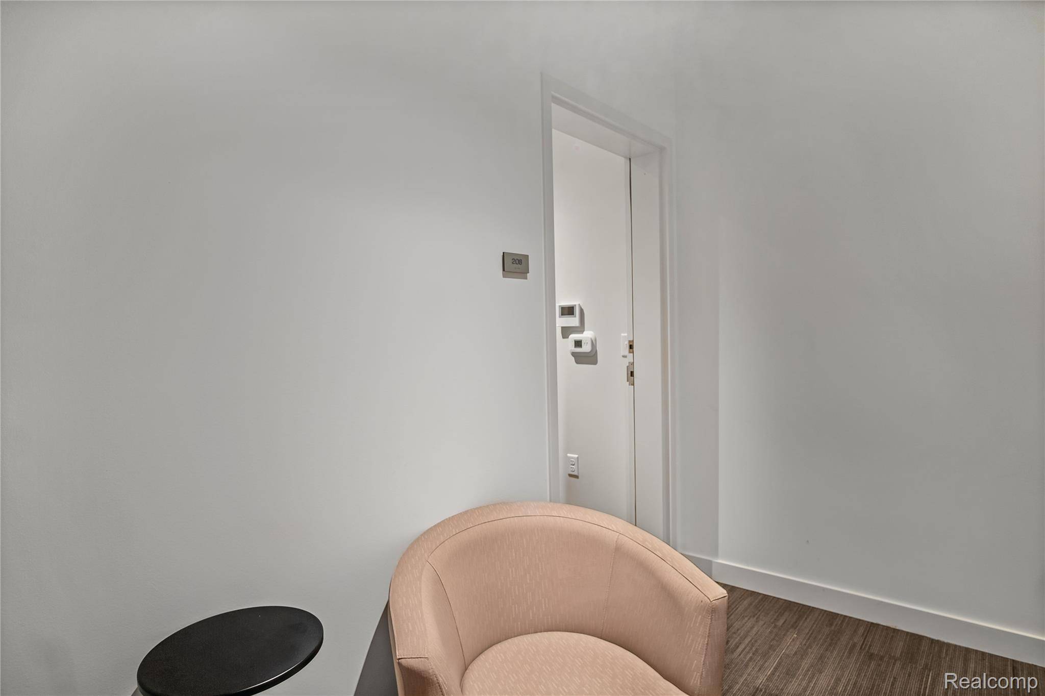 Detroit, MI 48202,503 Horton ST #208