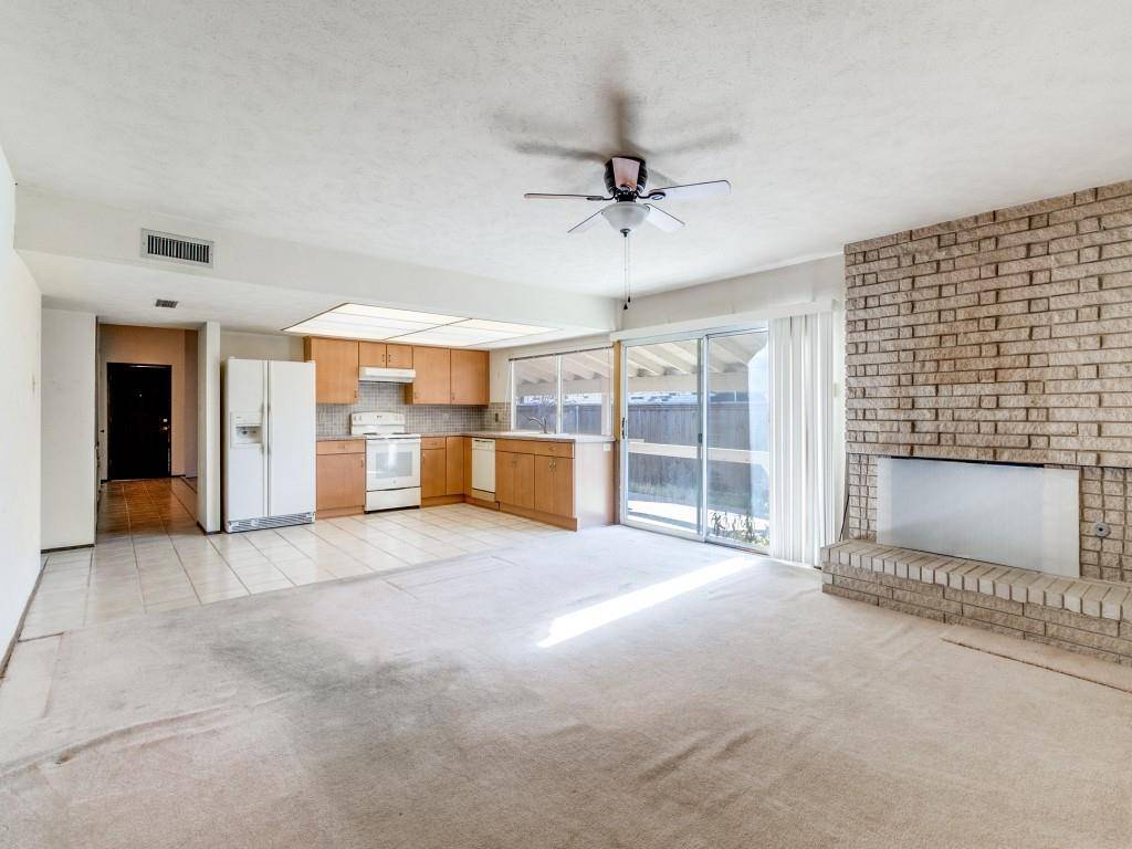 Dallas, TX 75238,11032 Wallbrook Drive