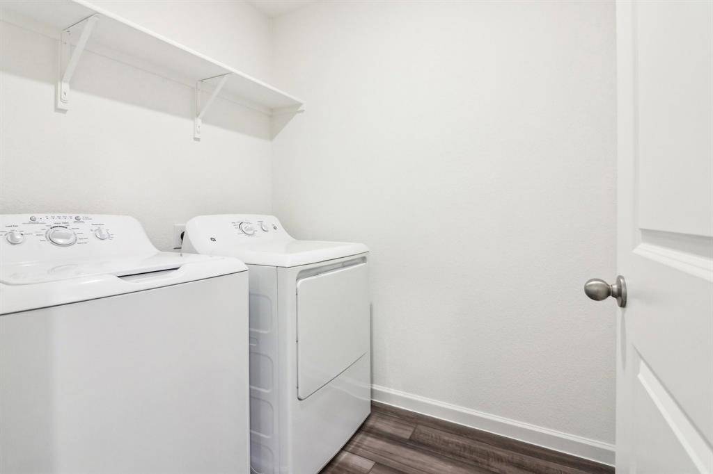 Pilot Point, TX 76258,14131 Donahue Street