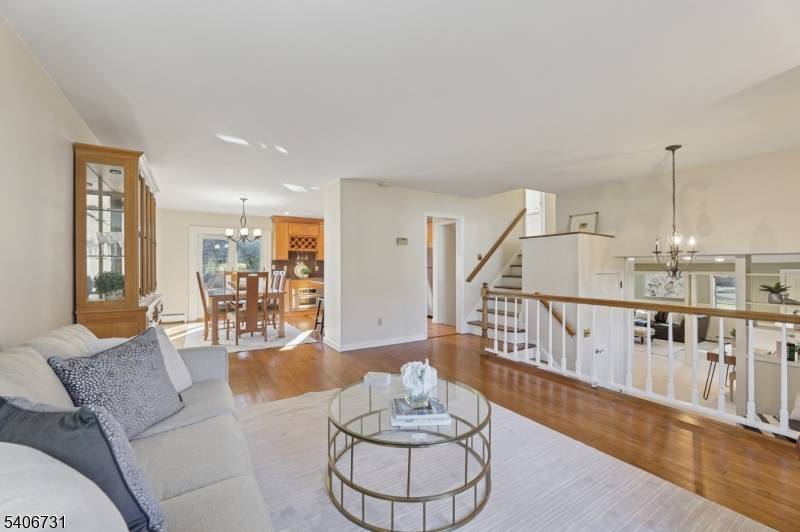 Summit City, NJ 07901,34 Ascot Way