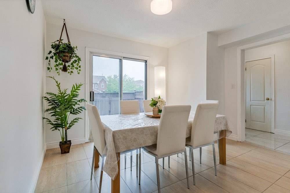 Brampton, ON L6V 4K5,63 Pressed Brick DR