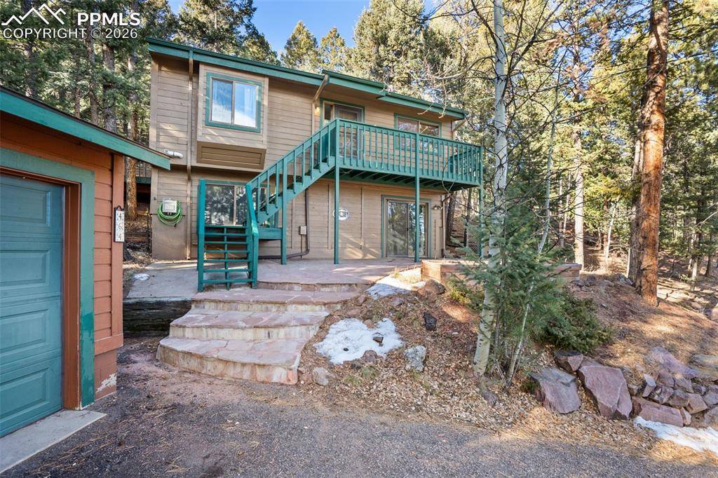 Woodland Park, CO 80863,464 Evergreen CT
