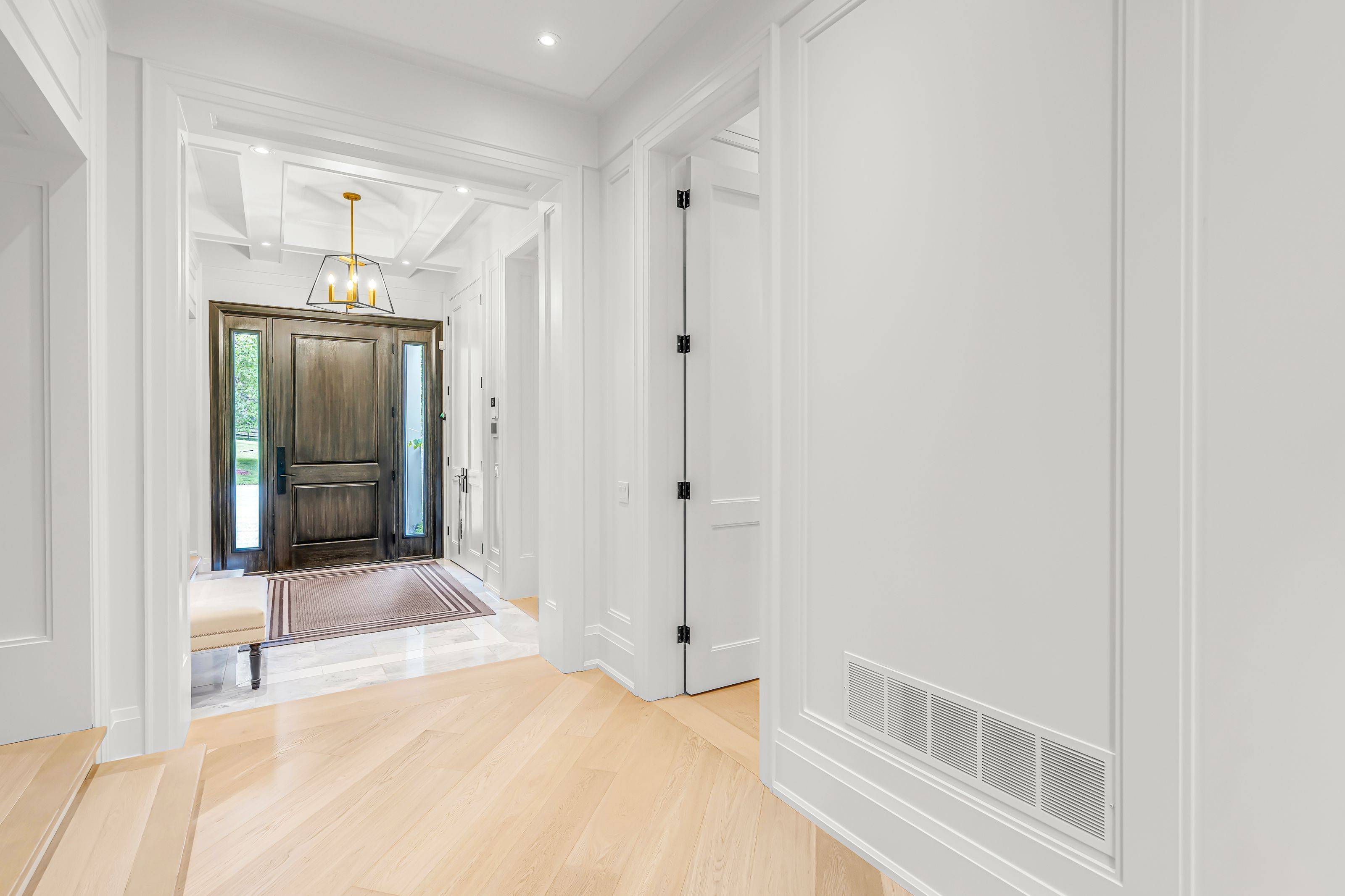 King, ON L7B 1A3,2600 17th Sideroad N/A