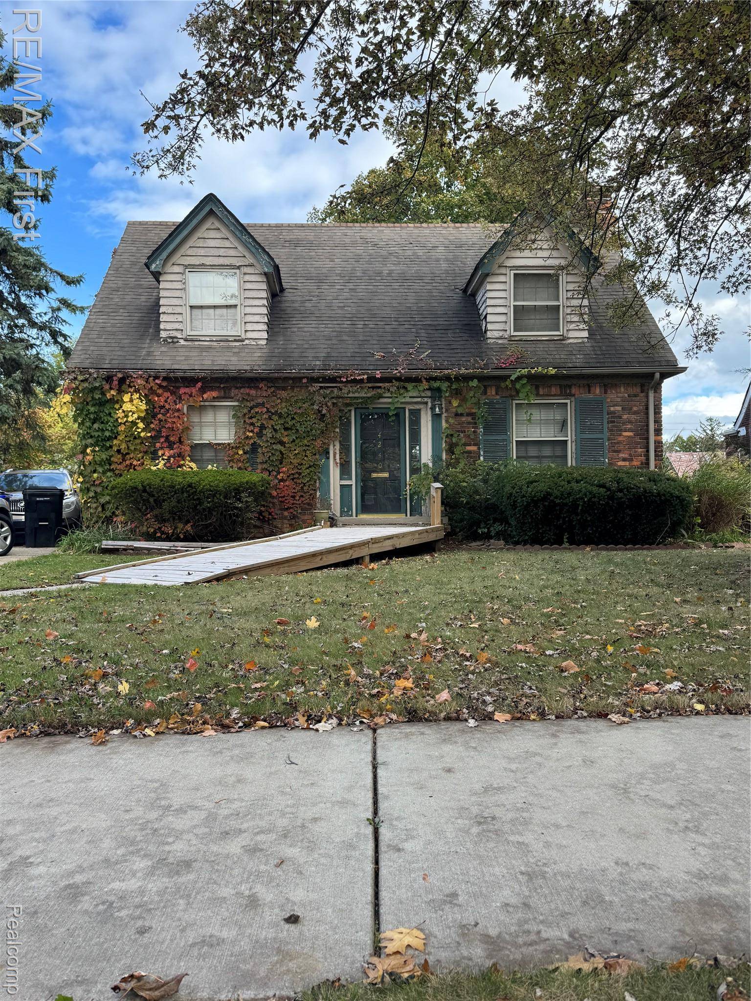 Detroit, MI 48224,4240 Audubon RD