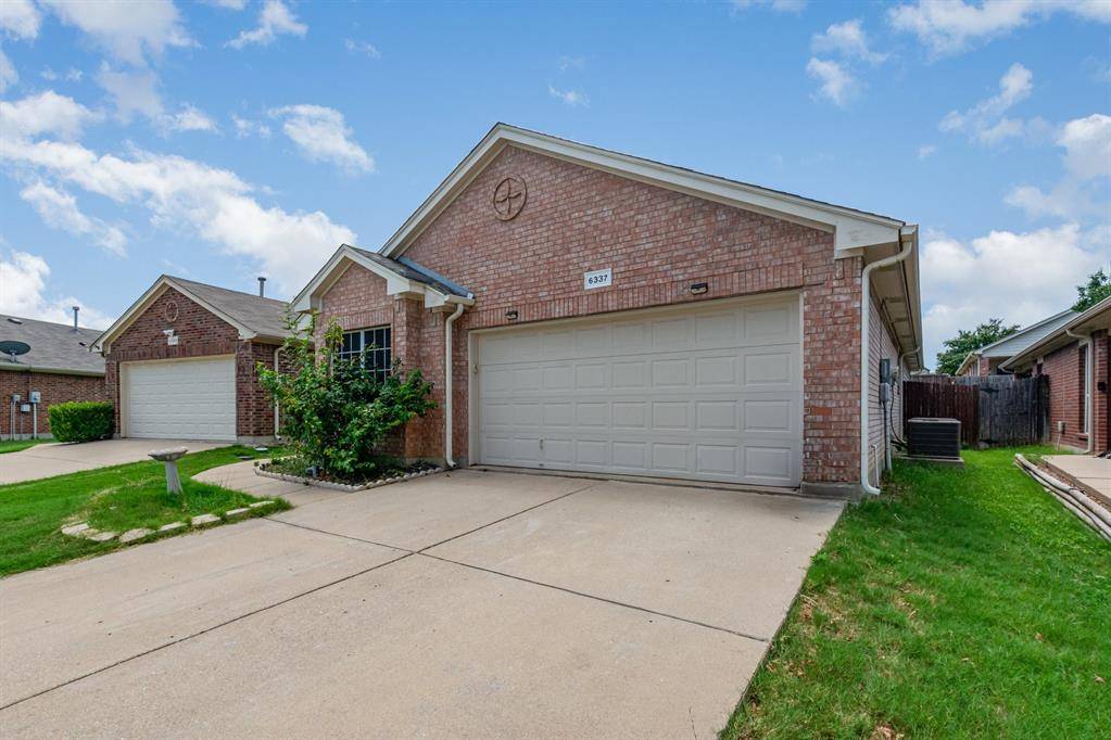 Fort Worth, TX 76131,6337 Geneva Lane