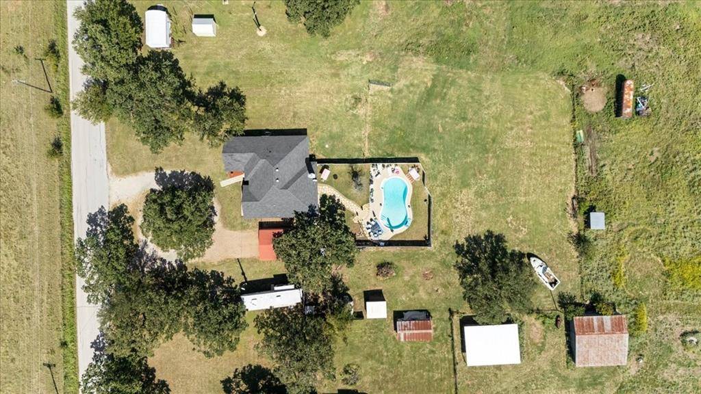 Bridgeport, TX 76426,697 County Road 1304