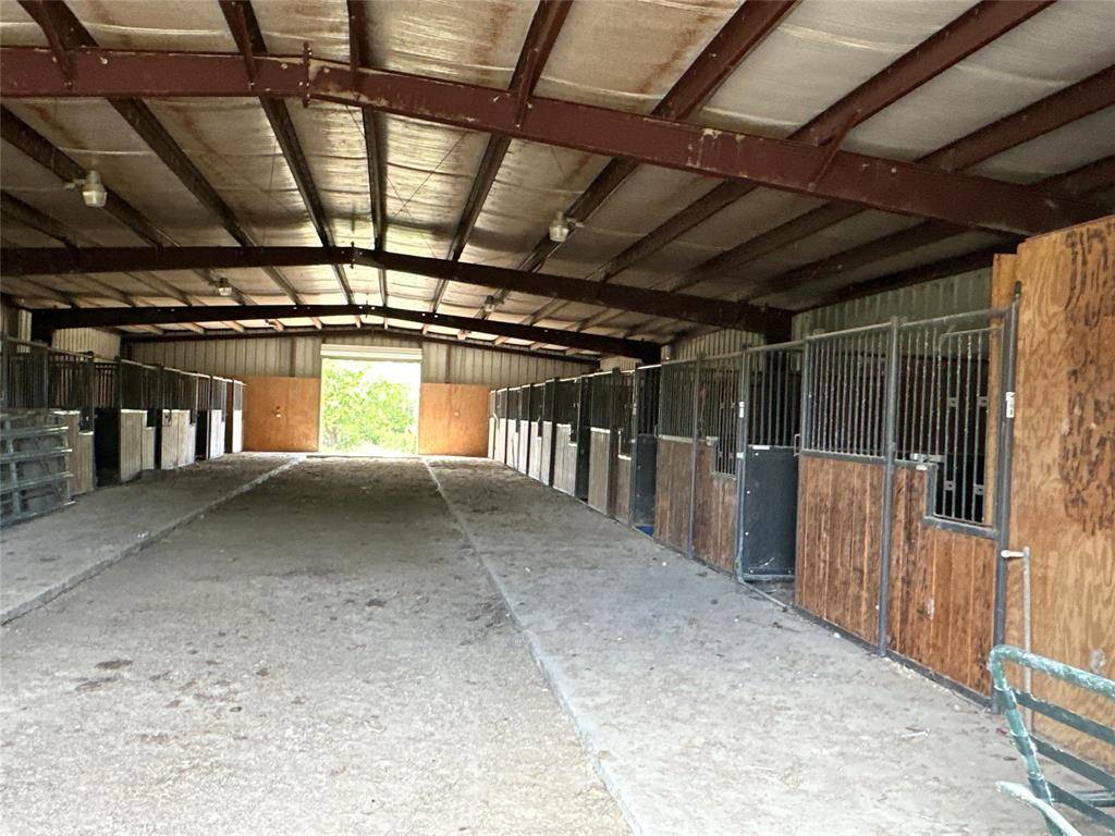 Trenton, TX 75490,1703 County Road 4605