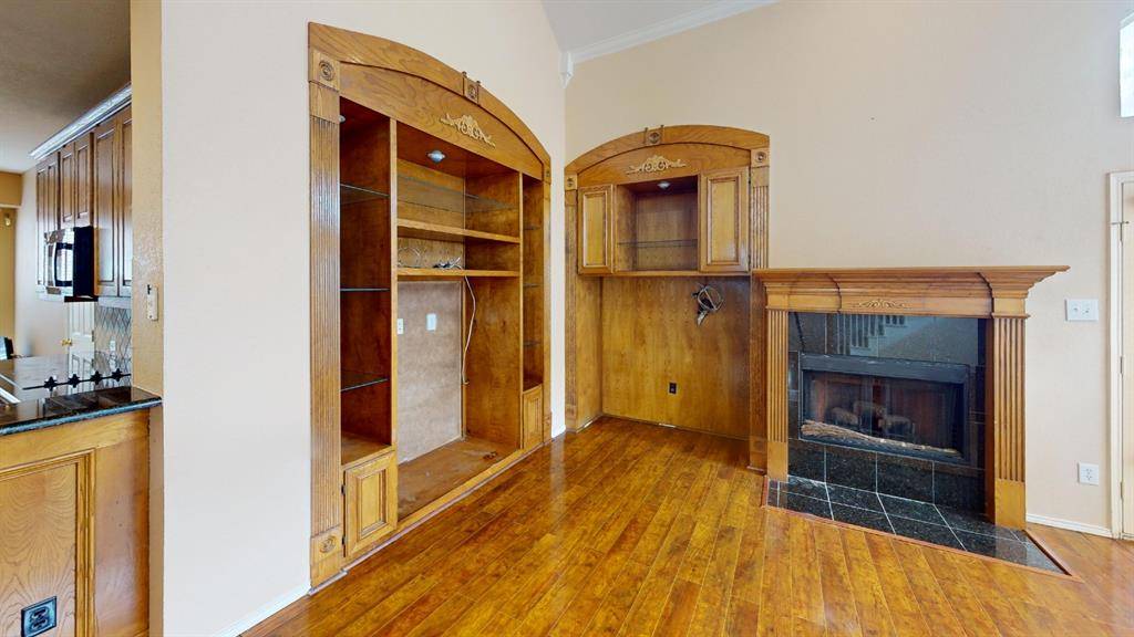 Plano, TX 75025,8012 Spring Peaks Drive