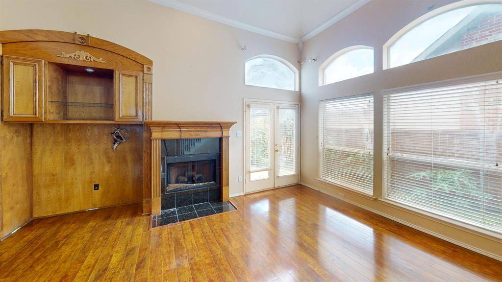 Plano, TX 75025,8012 Spring Peaks Drive