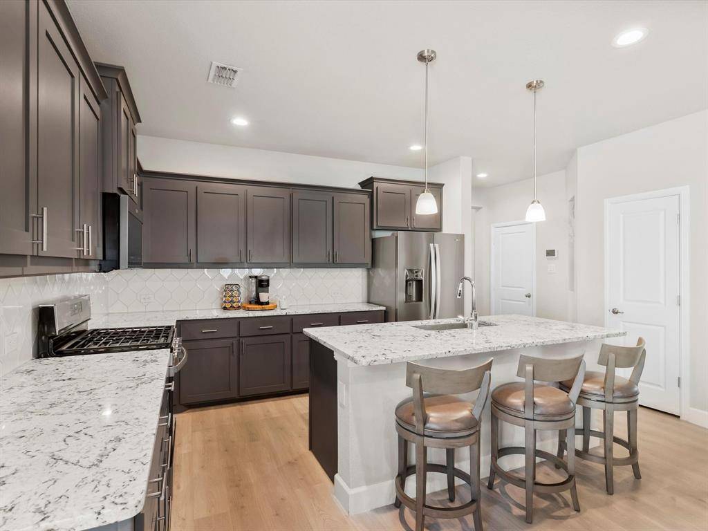 Argyle, TX 76226,1313 Millerbird Way