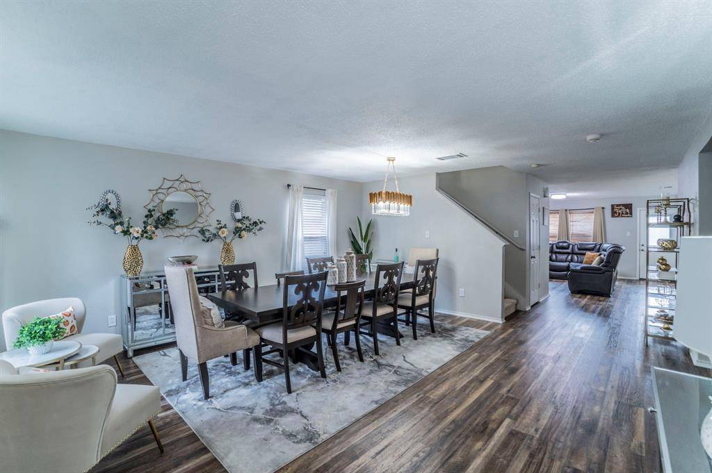 Red Oak, TX 75154,105 Forest Park Lane