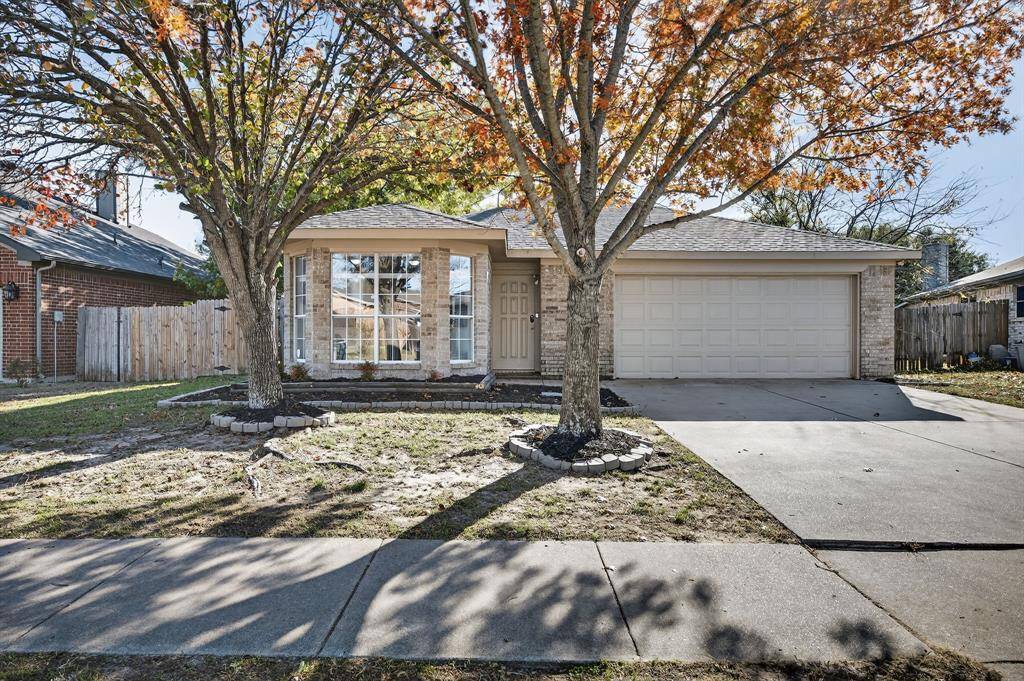 Benbrook, TX 76126,7328 Summerset Drive