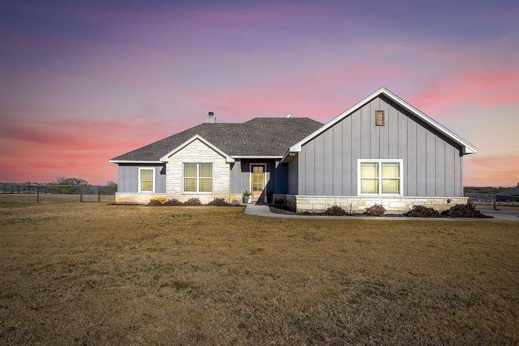 Brock, TX 76087,149 Kingston Lane