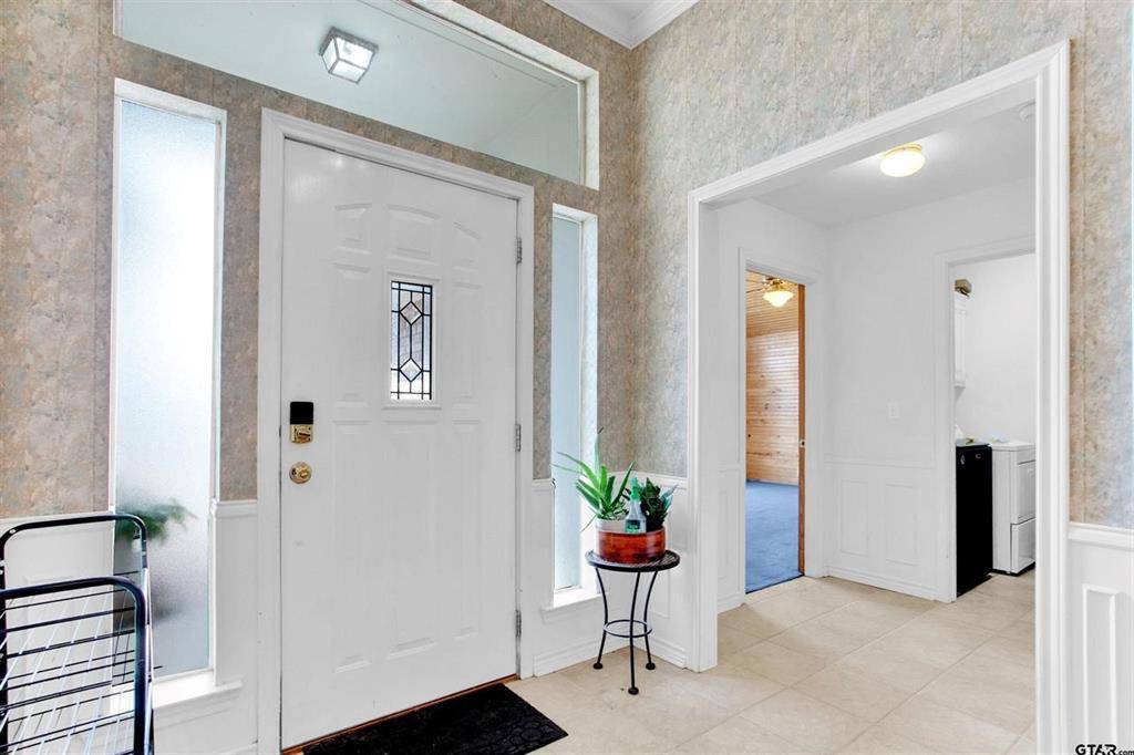 Frankston, TX 75763,149 Pecan Street