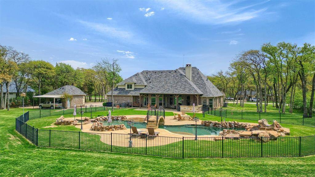 Pilot Point, TX 76258,7545 Colton Lane