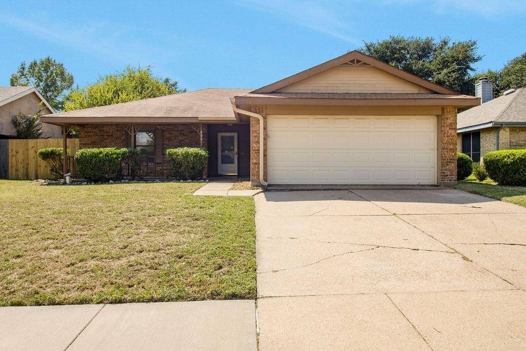 Arlington, TX 76018,400 Kalmia Drive