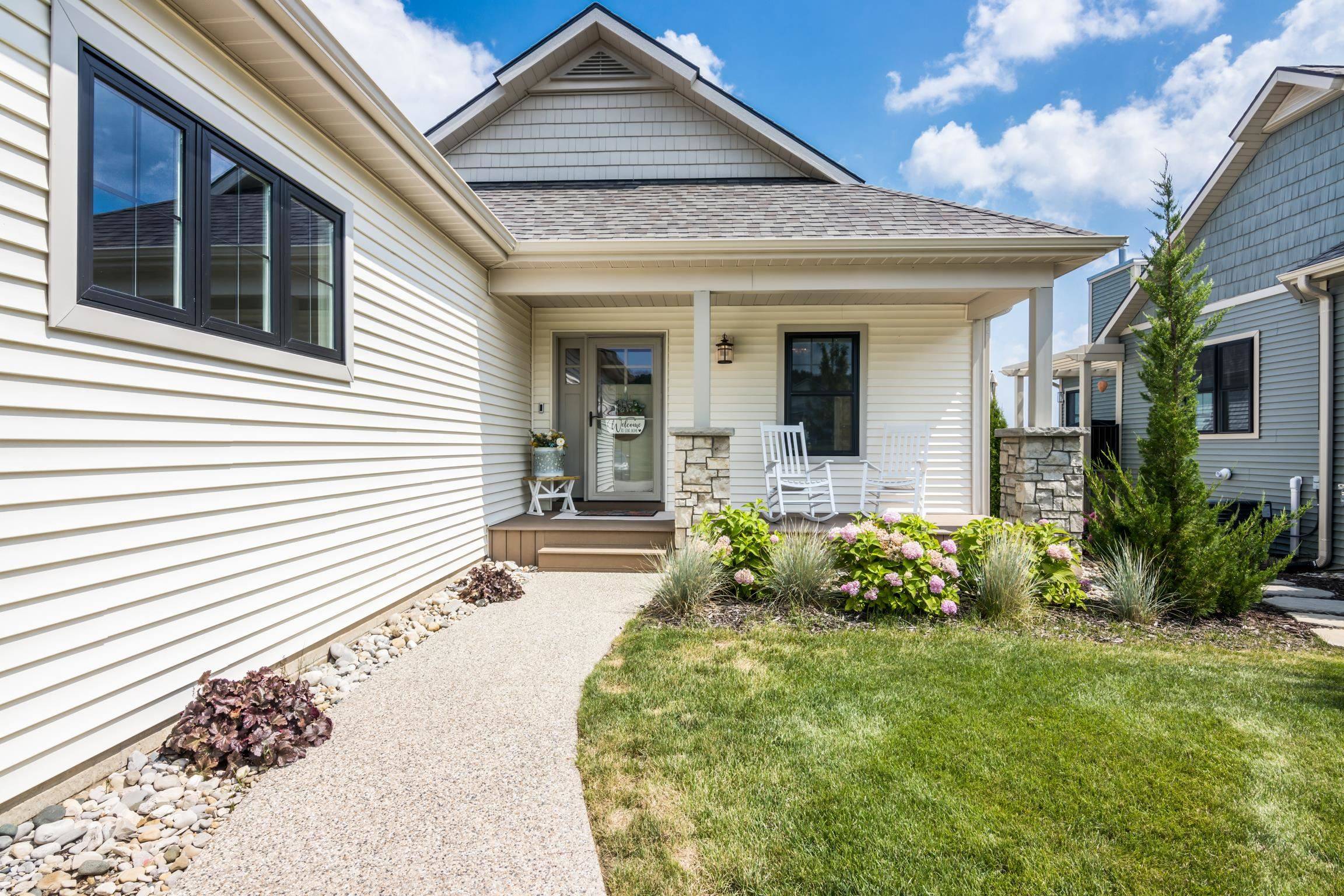 Traverse City, MI 49685,2764 W Crown DR