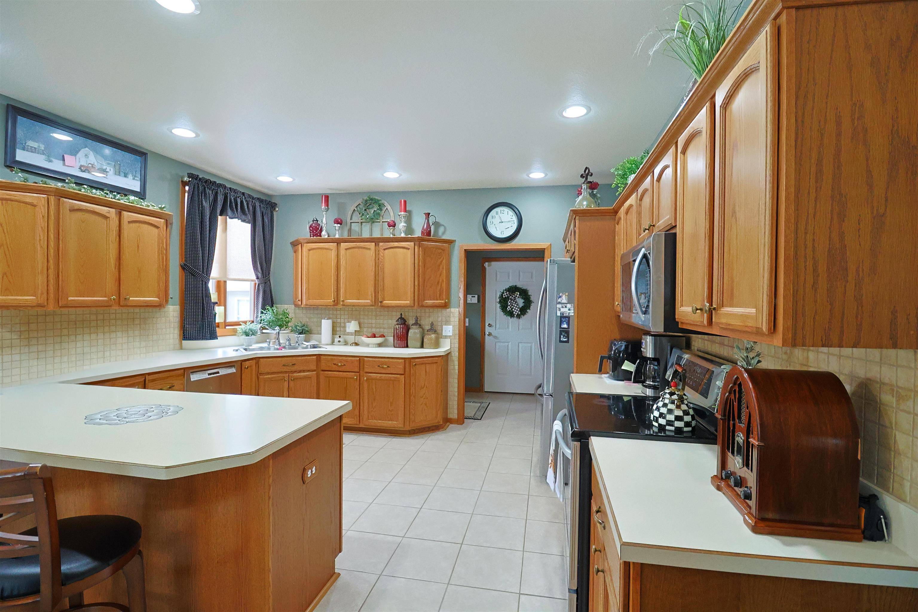 Mount Pleasant, MI 48858,2730 Eland CT