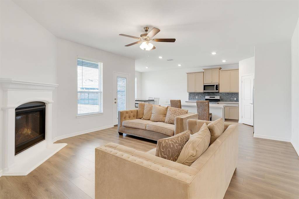 Aubrey, TX 76227,10407 Twisting Springs Drive