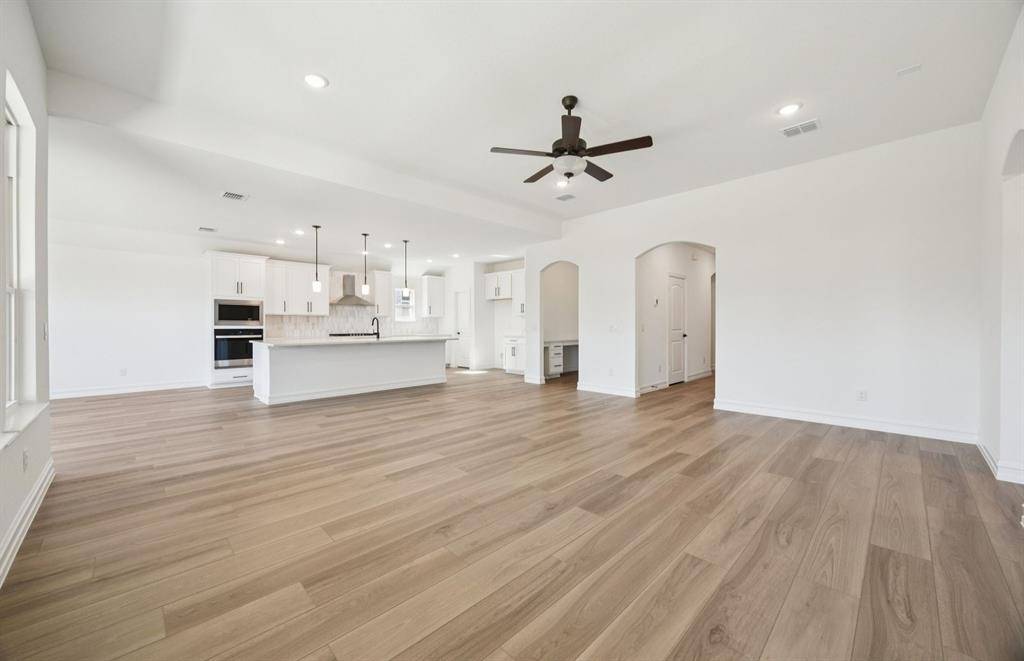 Fort Worth, TX 76052,11212 Abbotsbury Road