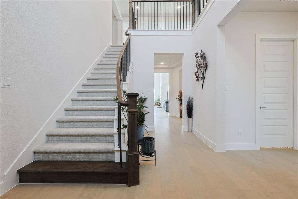 Lantana, TX 76226,9316 Sandhills Drive