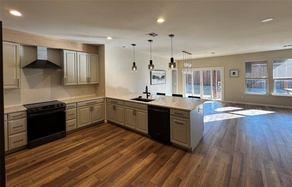 Little Elm, TX 75068,14917 Spruce Street