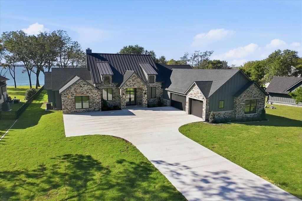 Corsicana, TX 75109,1194 The Shores Drive