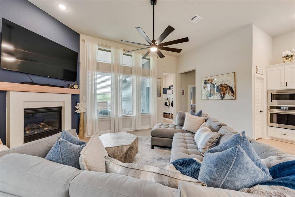 Crowley, TX 76036,1028 Almond Blossom Circle