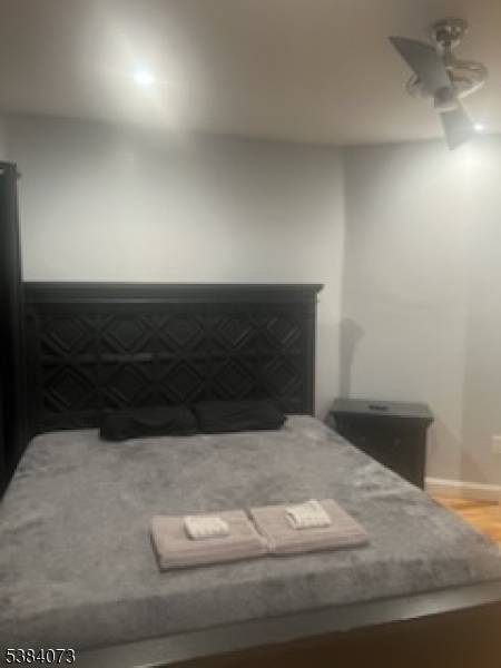 Newark City, NJ 07103,753 S 11Th St