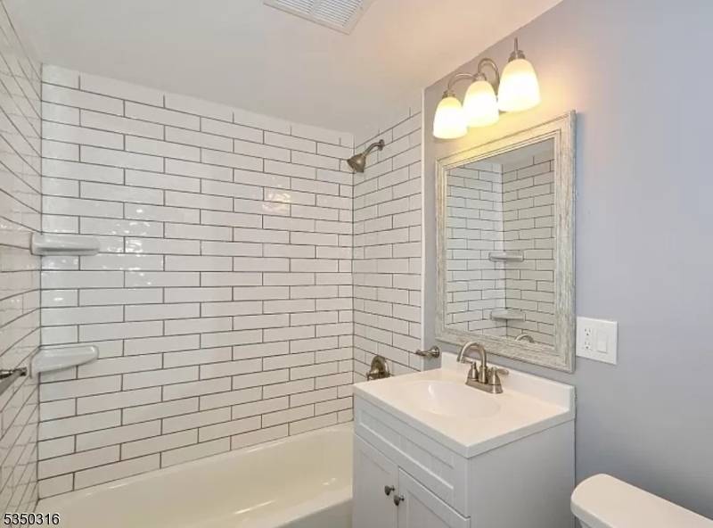 Garwood Boro, NJ 07027,321 South Ave