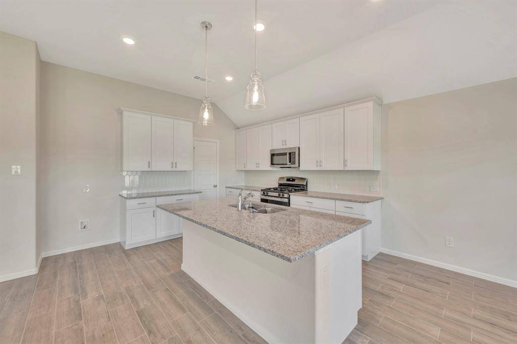 Justin, TX 76247,106 Hudson Lane