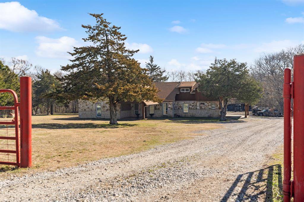 Anna, TX 75409,136 Oak Creek Drive