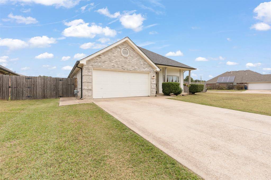 Burleson, TX 76028,612 Rand Drive