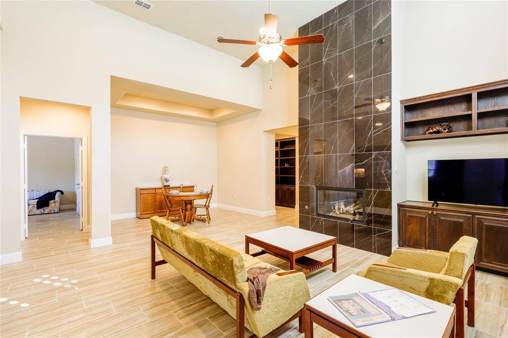 Arlington, TX 76005,878 Hatton Sumner Pl