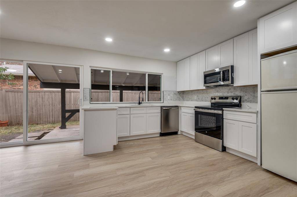 Dallas, TX 75228,8517 Van Pelt Drive